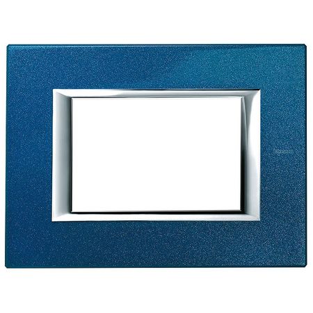 Рамка 3 модуля BTicino AXOLUTE, горизонтальная, сапфир, HA4803BM