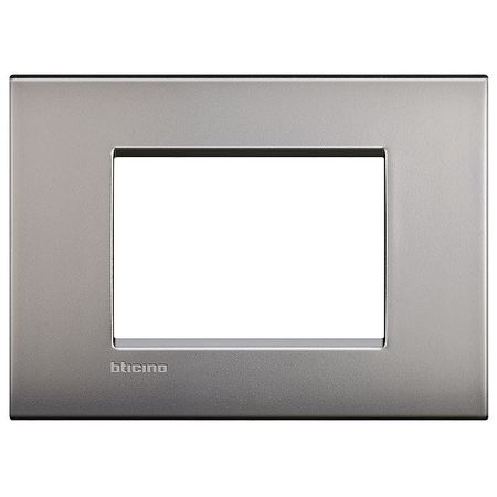 Рамка 3 модуля BTicino LIVING LIGHT, горизонтальная, матовый никель, LNC4803NK