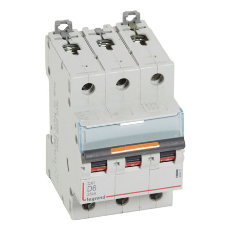 Автоматический выключатель Legrand DX³ 3P 6А (D) 25кА, 409831