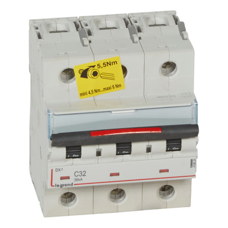 Автоматический выключатель Legrand DX³ 3P 32А (C) 36кА, 410024