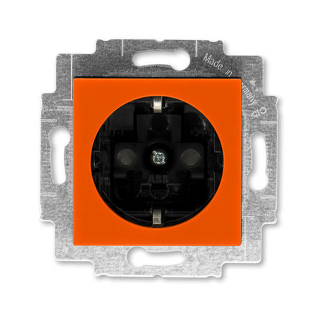 Розетка ABB LEVIT, скрытый монтаж, с заземлением, со шторками, оранжевый // дымчатый черный, 5520H-A03457 66W, 2CHH203457A6066