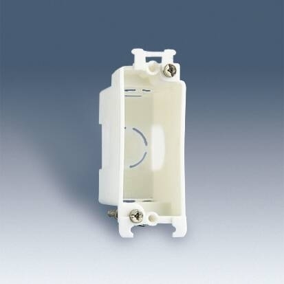 Simon 27 Коробка установочная узкая для 27614-31, 27624-31, 27714-31