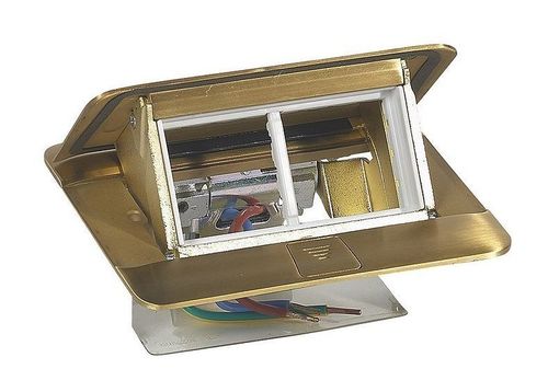 Выдвижной розеточный блок - неукомплектованный - IP 40 - 4 модуля - латунь, 054016