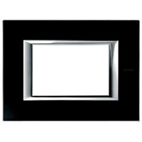 Рамка 3 модуля BTicino AXOLUTE, черное стекло