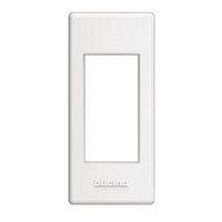 Рамка 1 модуль BTicino LIVING LIGHT, вертикальная, белый