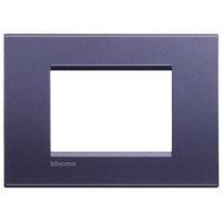 Рамка 3 модуля BTicino LIVING LIGHT, горизонтальная, синий шелк
