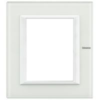 Рамка 3+3 модуля BTicino AXOLUTE, белое стекло