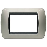 Рамка 3 модуля BTicino LIVING LIGHT, светлый титан